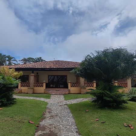 Marenaz Oceanfront Resort Esterillos Este Εξωτερικό φωτογραφία