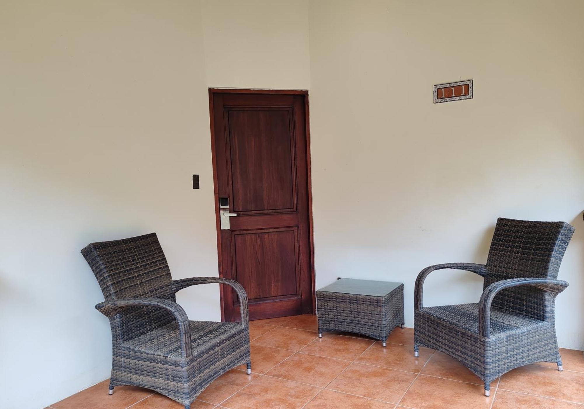 Marenaz Oceanfront Resort Esterillos Este Εξωτερικό φωτογραφία